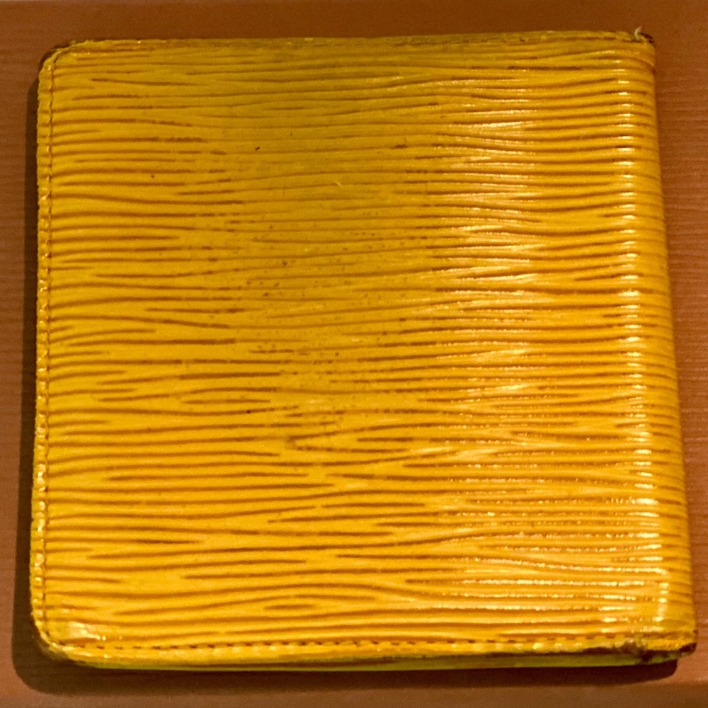 Wallet - Picture 3 of 3